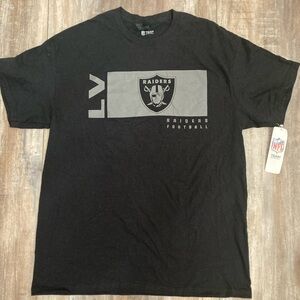 🚨 SOLD 🚨NFL Las Vegas Raiders T-shirt, men’s size large NWT